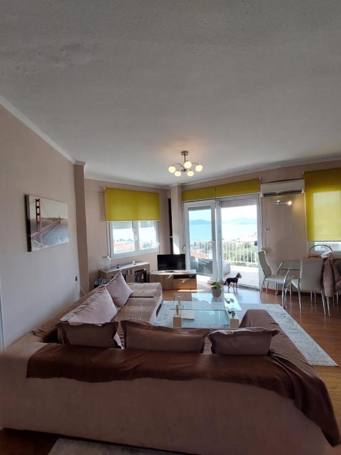 Bright View Apartment Palaiontsiflikion Exterior foto