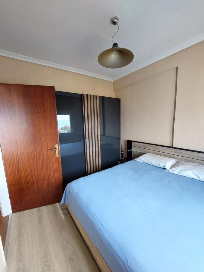 Bright View Apartment Palaiontsiflikion Exterior foto